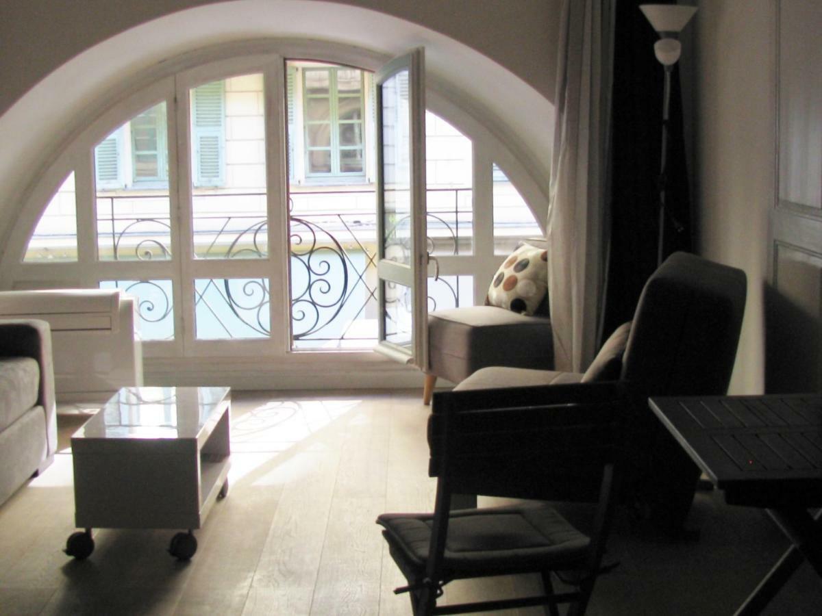Sam Le Lezard Sarl Apartment Nisa Exterior foto
