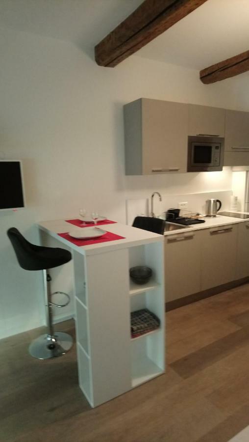 Sam Le Lezard Sarl Apartment Nisa Exterior foto
