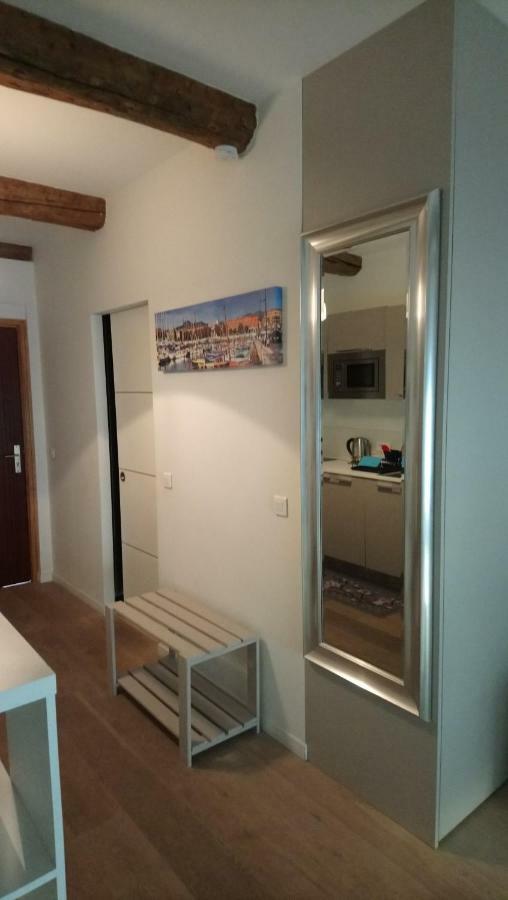 Sam Le Lezard Sarl Apartment Nisa Exterior foto